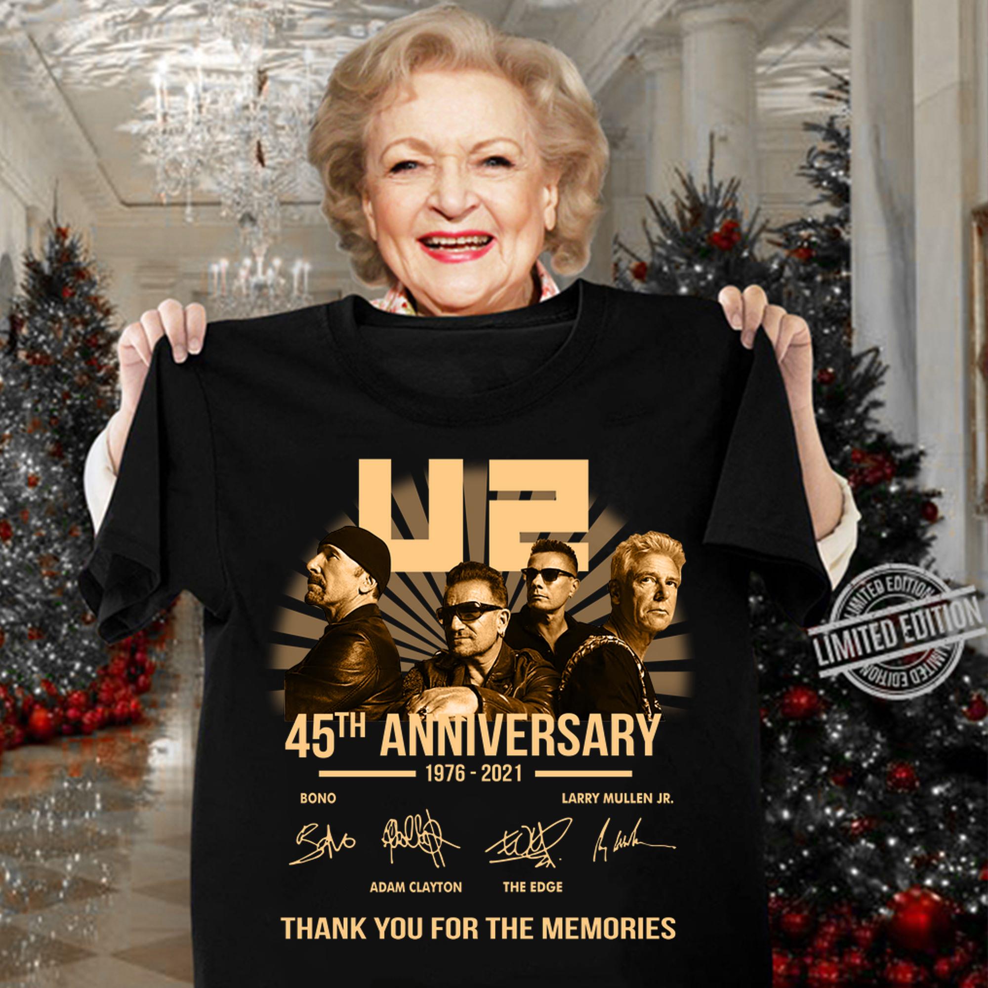 U2 Rock band 45th anniversary 1976-2021 signatures thank you for the memories t-shirt woman shirt