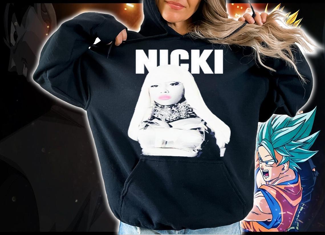 Dj Pauly D Wearing A Nicki Minaj t-shirt hoodie