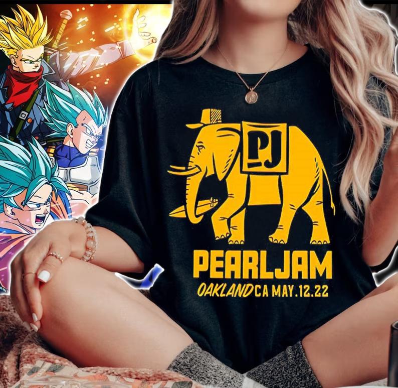 Pearl Jam Oakland CA tonight T-Shirt t-shirt woman shirt