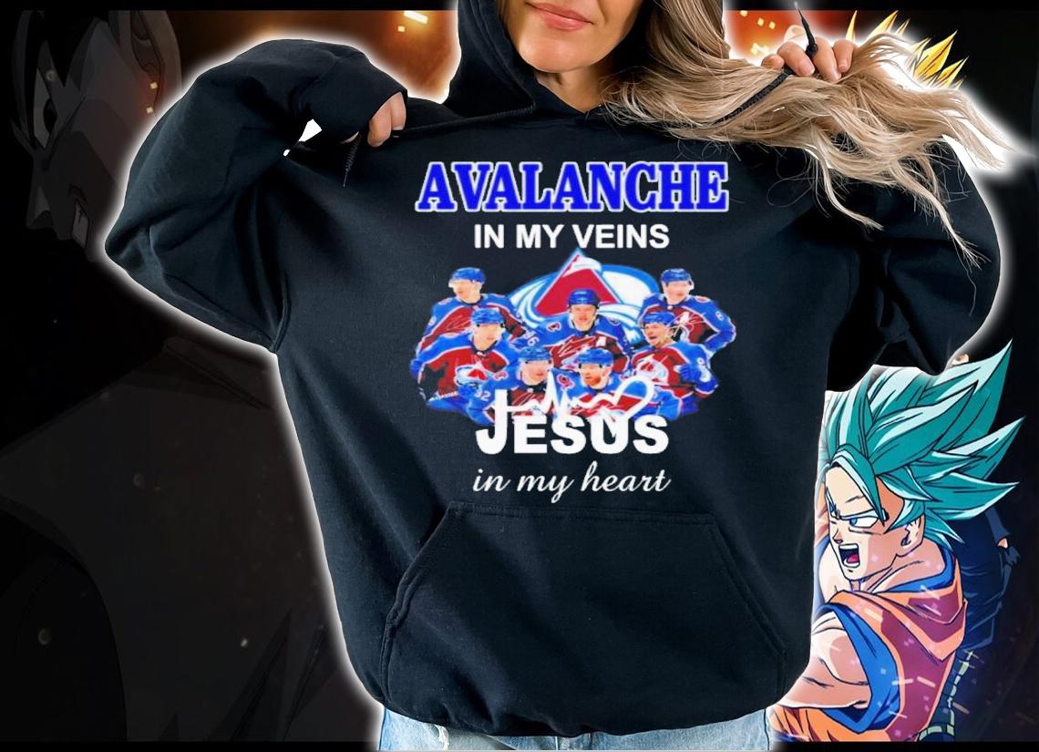 Colorado Avalanche in my veins Jesus in my heart signatures shirt t-shirt hoodie