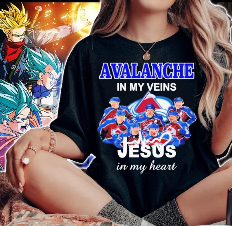 Colorado Avalanche in my veins Jesus in my heart signatures shirt t-shirt woman shirt