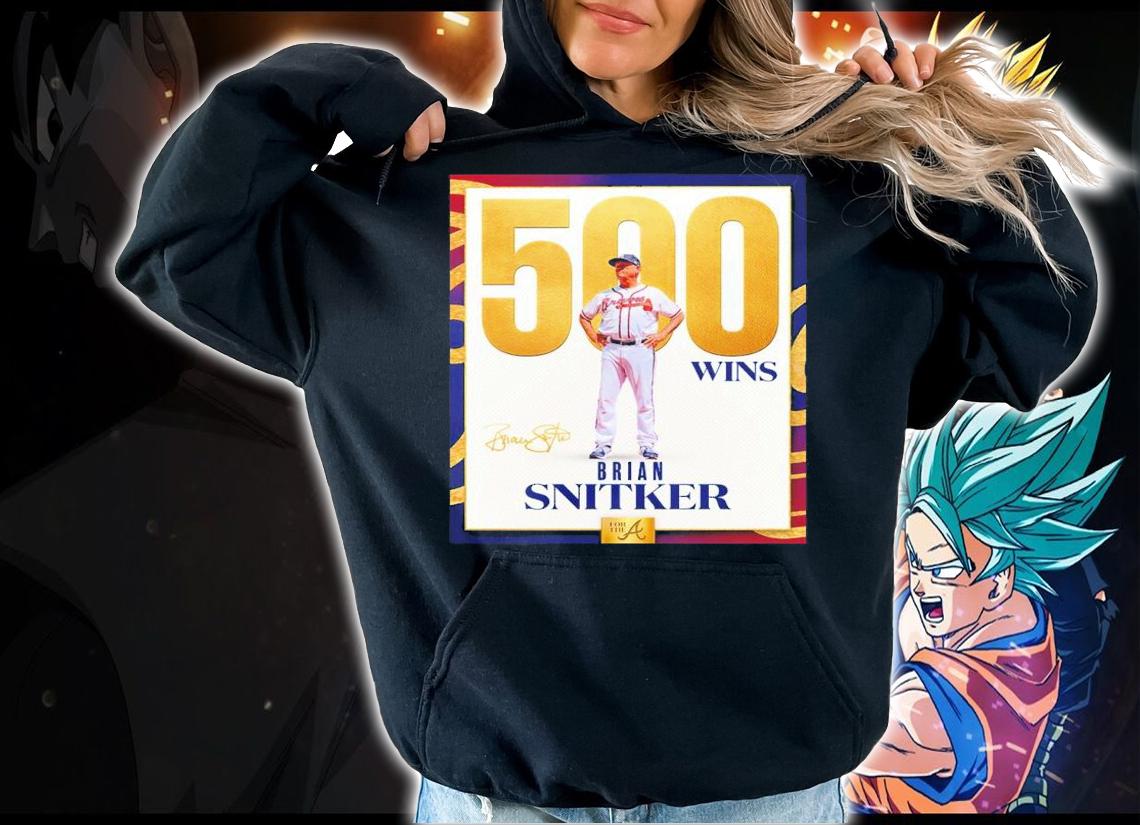 Congratulations To Manager Brian Snitker On His 500th Career Win Shirt t-shirt hoodie