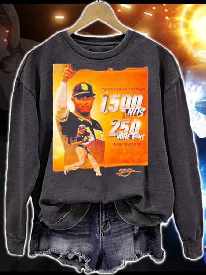 Manny Machado 1500 Hits And 250 Home Runs MLB Signature T-Shirt t-shirt sweatshirt
