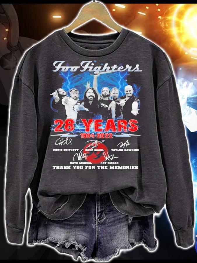 Best Foo Fighters 28 Years 1994-2022 Signatures Thank You For The Memories Shirt t-shirt sweatshirt