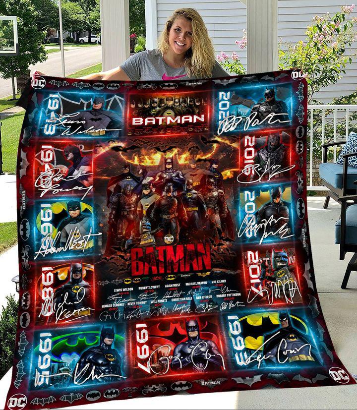 Batman DC Films Signature Quilt blanket shirt