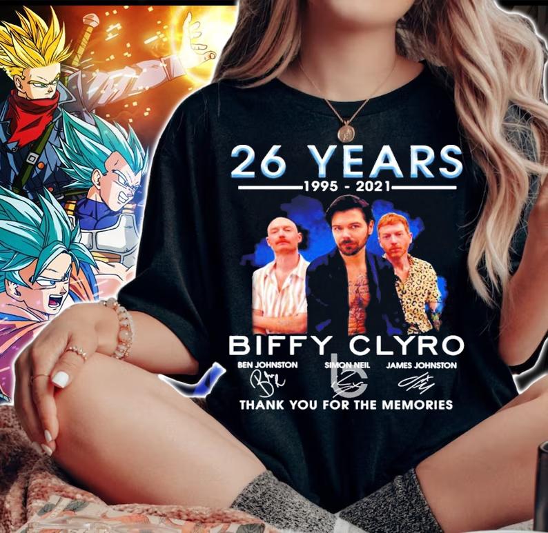 26 years 1995-2021 Biffy Clyro signatures thank you for the memories t-shirt woman shirt