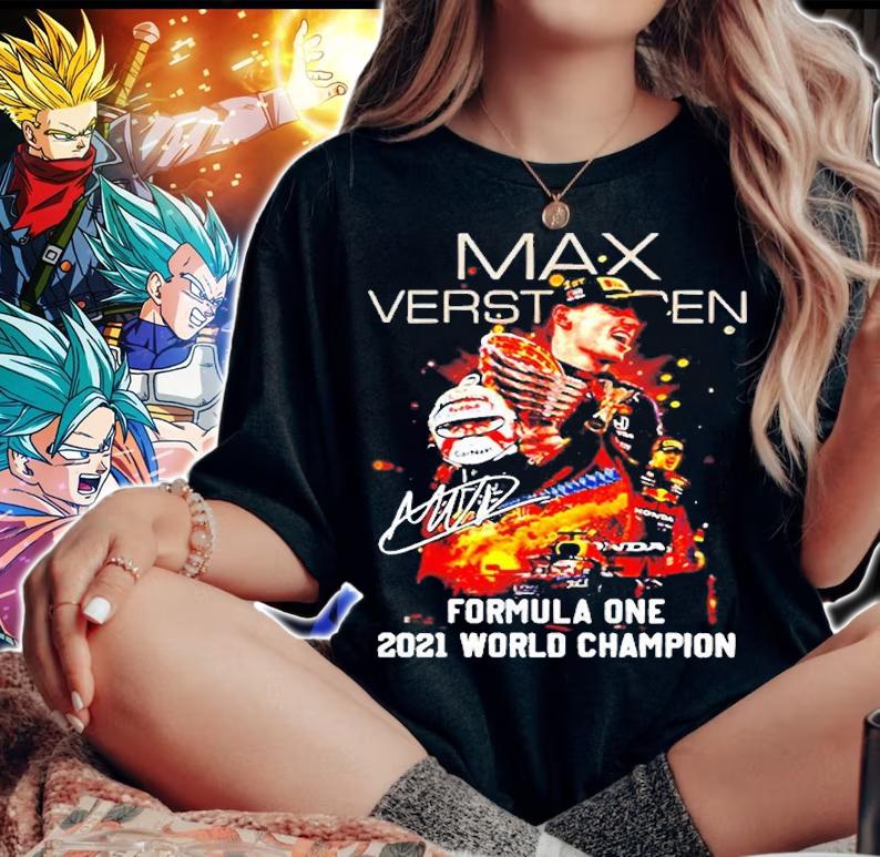 Max Verstappen Formula One 2021 World Champion Signature T-Shirt woman shirt
