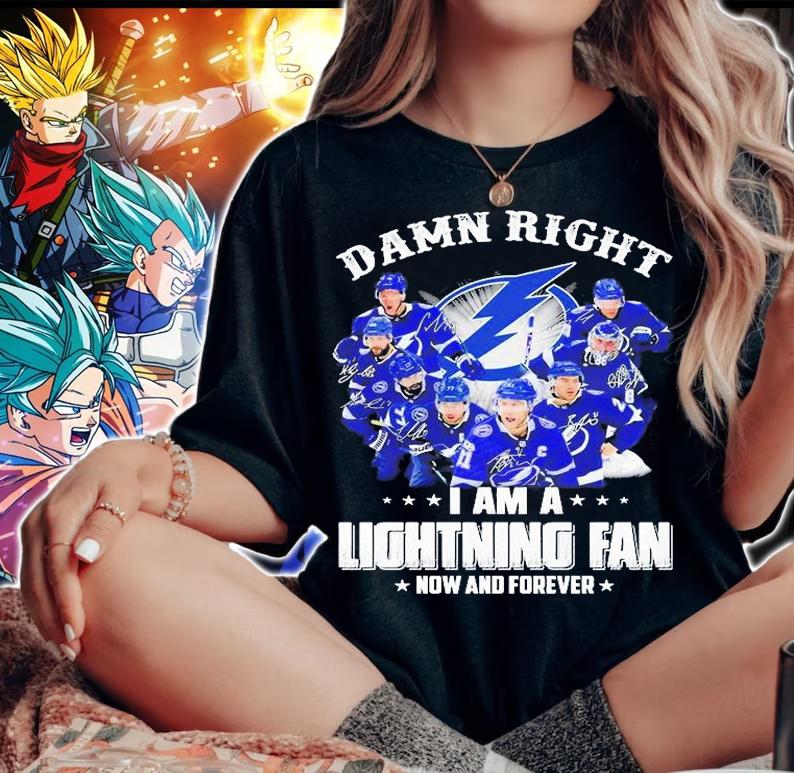 Tampa Bay Lightning Damn Right I Am A Lightning Fan Now And Forever Signature T-Shirt woman shirt
