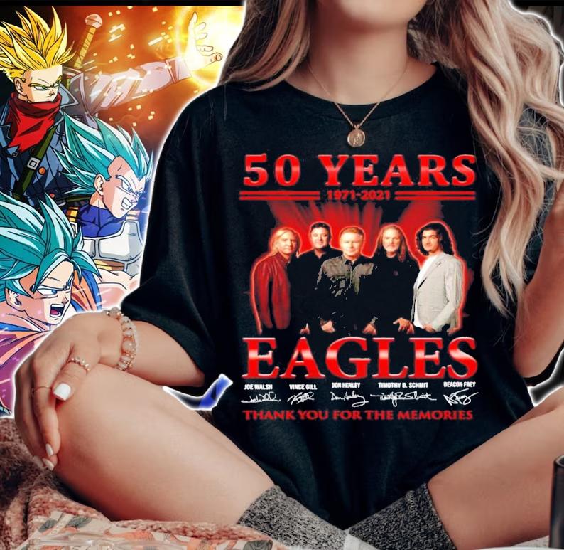 50 years 1971-2021 Eagles signatures t-shirt woman shirt