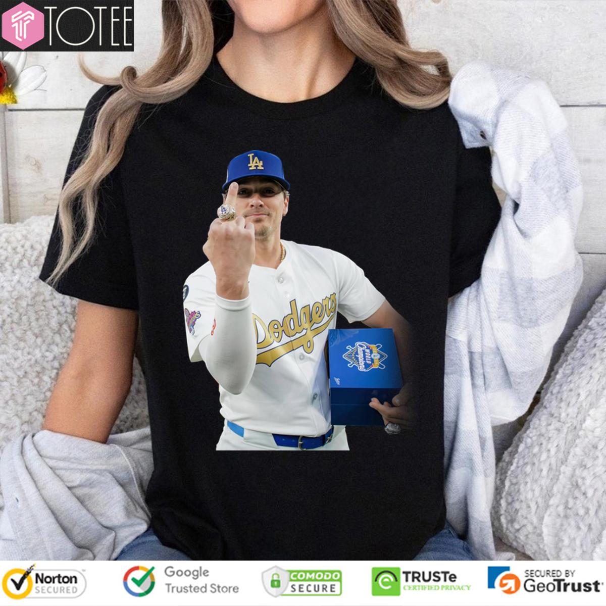Women's Shirt
